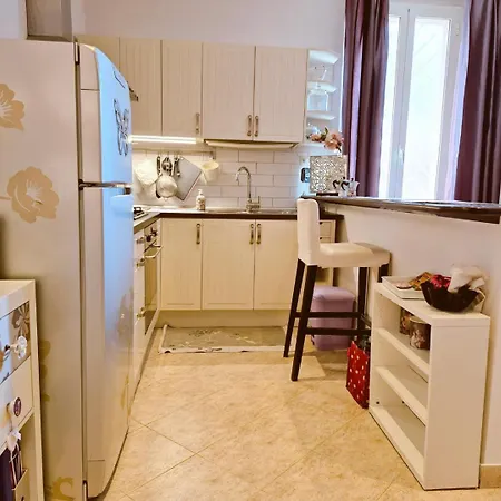 Apartment Elegante Con Terrazzino A San Lorenzo Rome