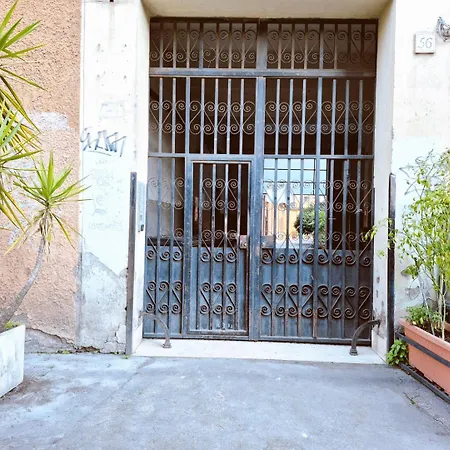Elegante Con Terrazzino A San Lorenzo *