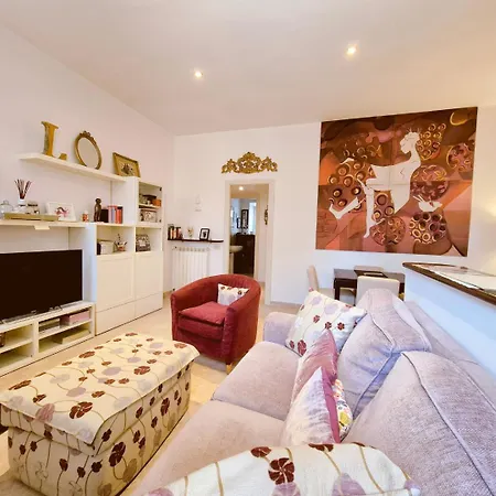 Apartment Elegante Con Terrazzino A San Lorenzo Rome