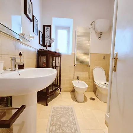 Apartment Elegante Con Terrazzino A San Lorenzo Rome
