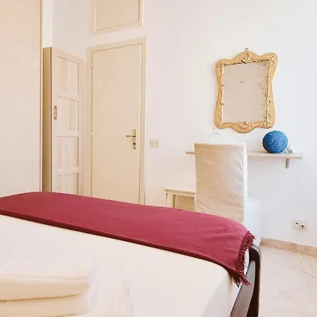 Apartment Elegante Con Terrazzino A San Lorenzo *
